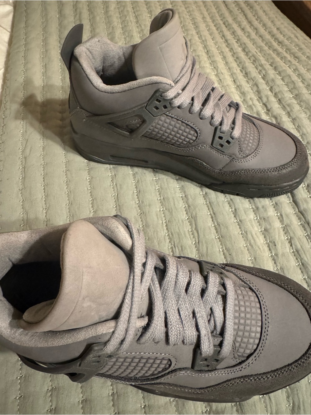 Nike Air Jordan 4 Wet Cement Suede Gray Trainers - Picture 6 of 16